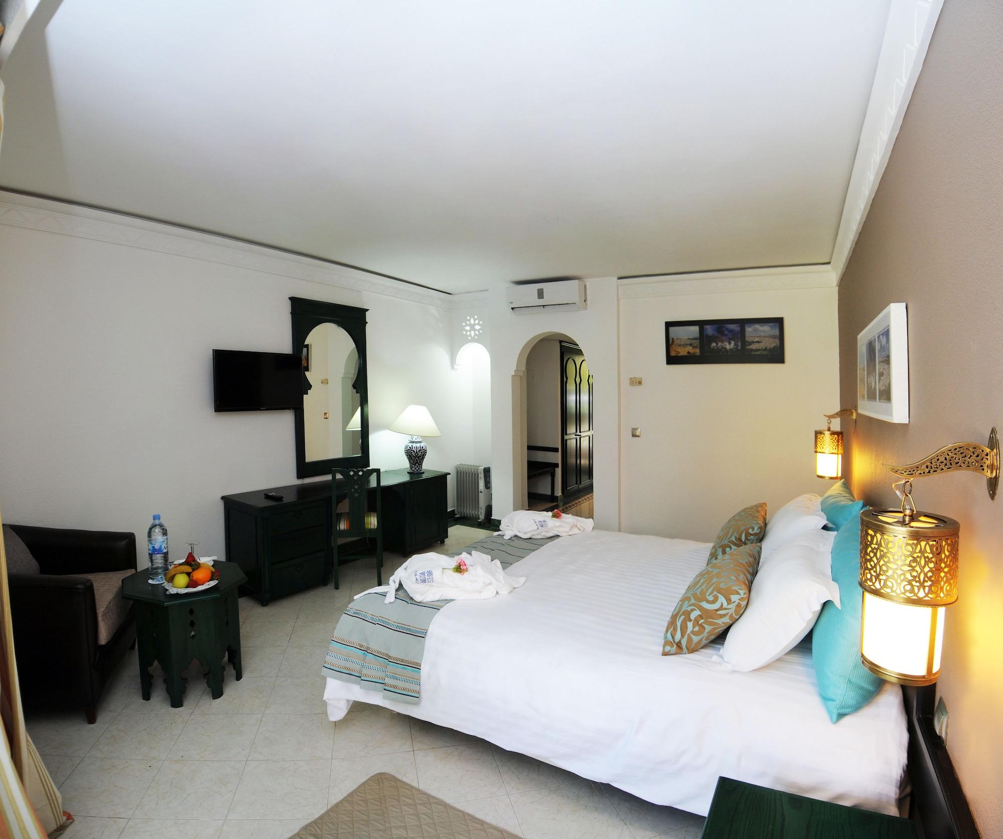 Hotel Volubilis Fes Exterior photo