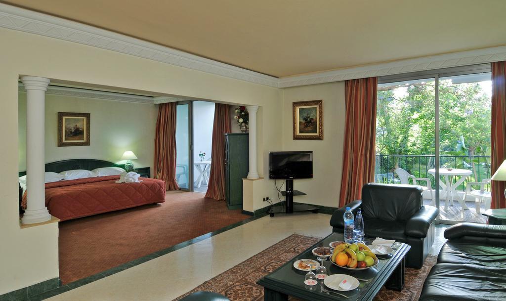 Hotel Volubilis Fes Exterior photo